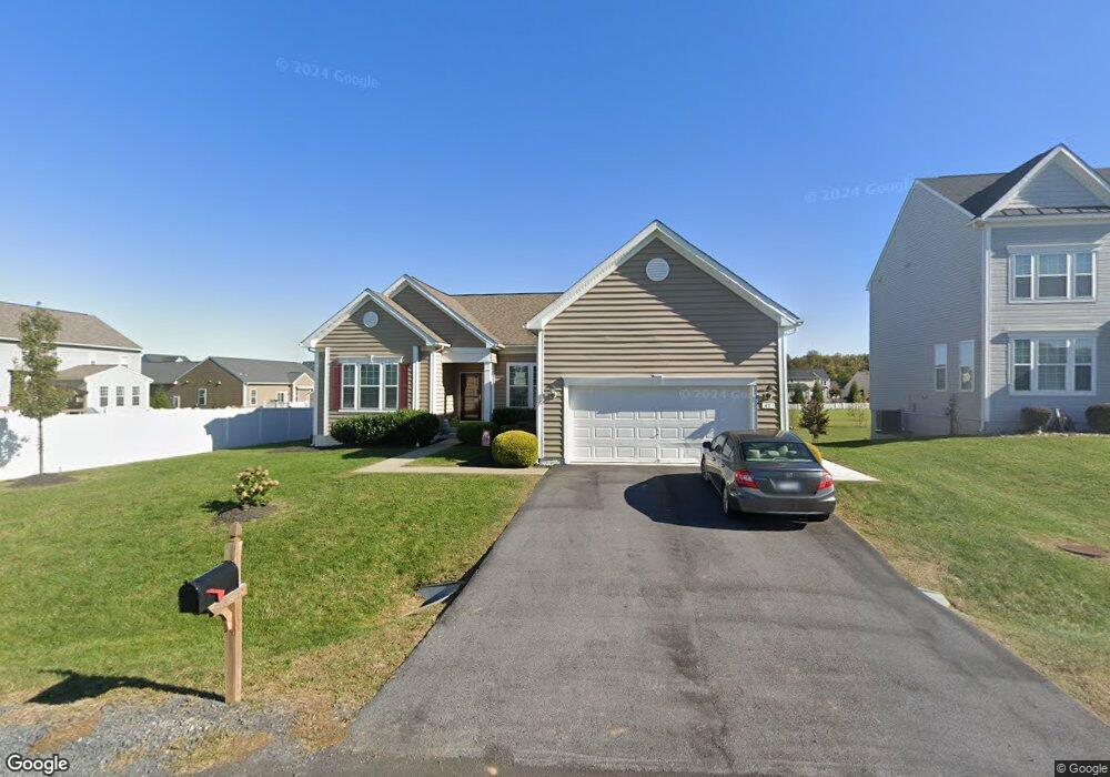 41 Tennyson Ct, Gerrardstown, WV 25420 - photo 1