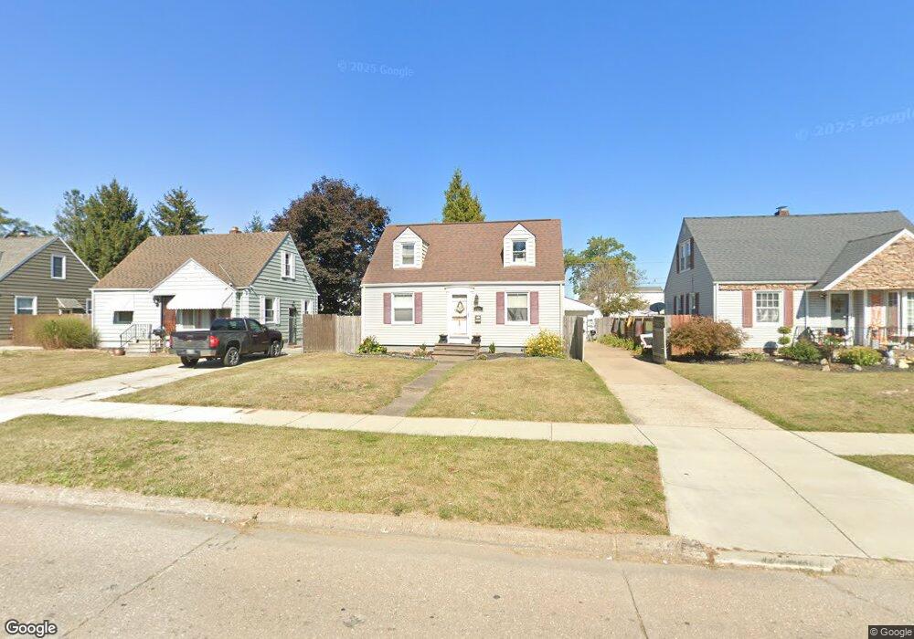 2237 E 35th St, Lorain, OH 44055 - photo 1