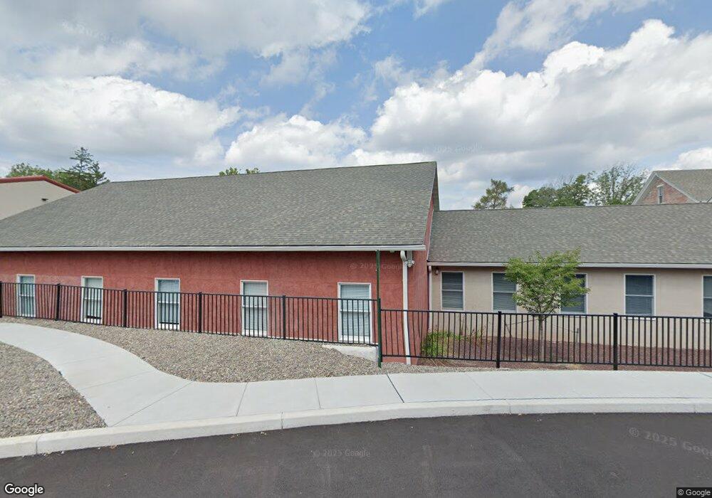 962 E Schuylkill Rd, Pottstown, PA 19465 - photo 1