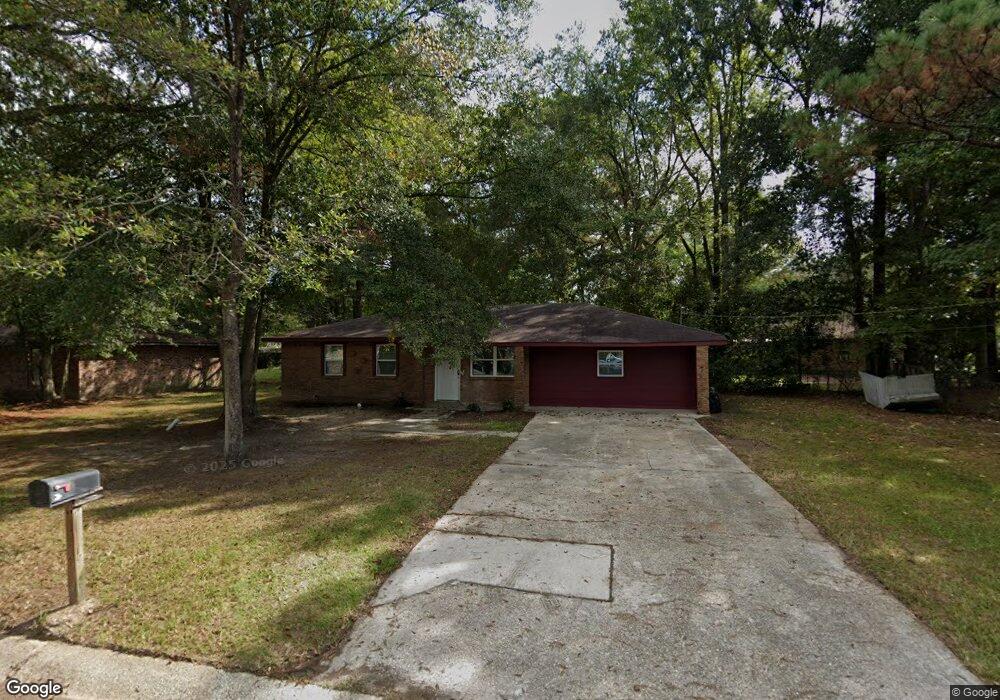 1005 Chestnut Dr, Picayune, MS 39466 - photo 1