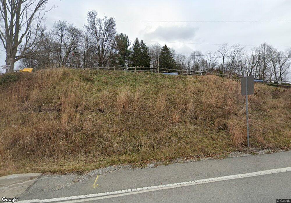 754 Brownlee Rd, Eighty Four, PA 15330 - photo 1