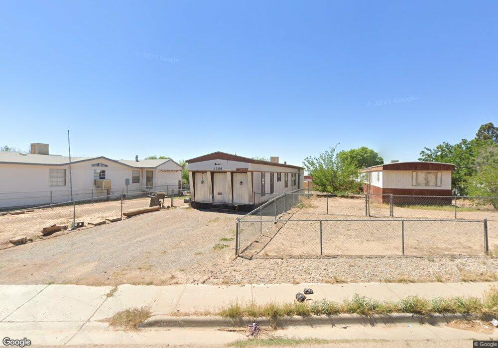 1306 Incredible Dr, Alamogordo, NM 88310 - photo 1