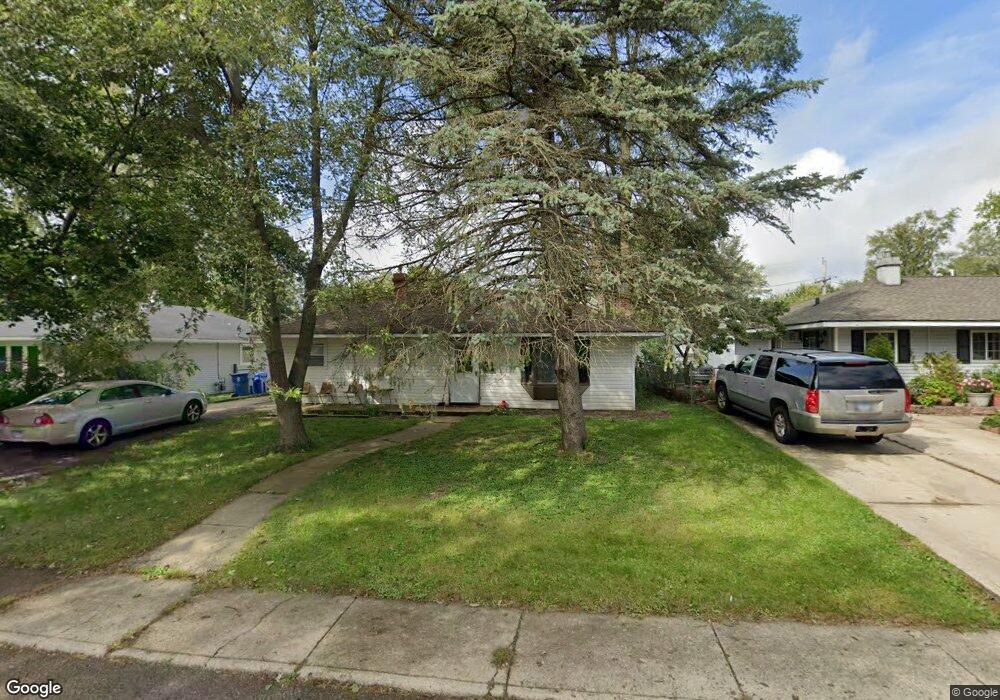 1812 Papoose Rd, Carpentersville, IL 60110 - photo 1