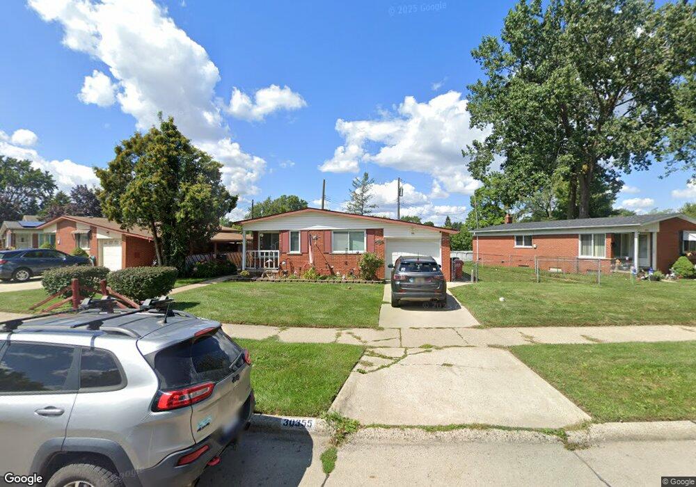 30355 Spybrook St, Roseville, MI 48066 - photo 1