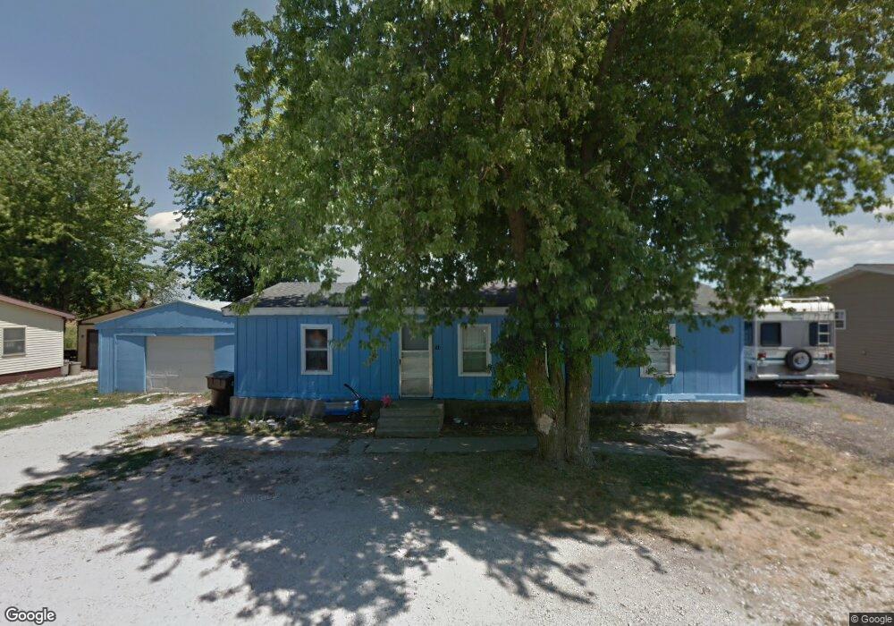 310 Marnico Rd, Jacksonville, IL 62650 - photo 1