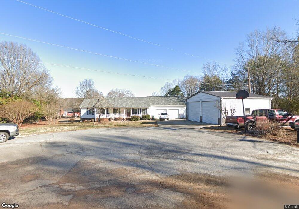 139 Mountain Dr, Inman, SC 29349 - photo 1