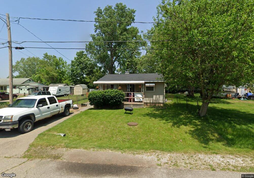 3202 Stratford St, Flint, MI 48504 - photo 1