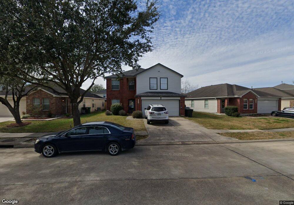 10214 Kinsdale Crossing Ln, Houston, TX 77075 - photo 1