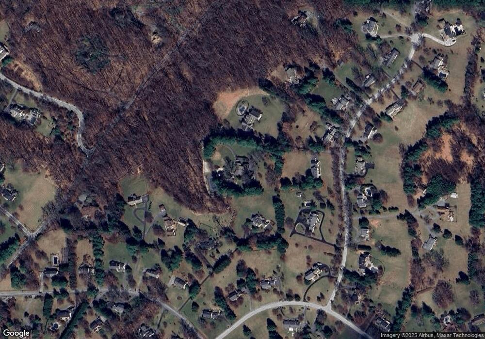 13008 Heil Manor Dr, Reisterstown, MD 21136 - photo 1