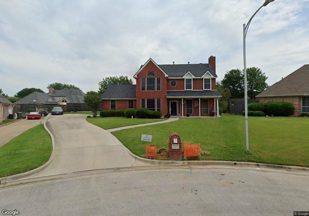 500 Quail Cove Ct, Hurst, TX 76054 - photo 1