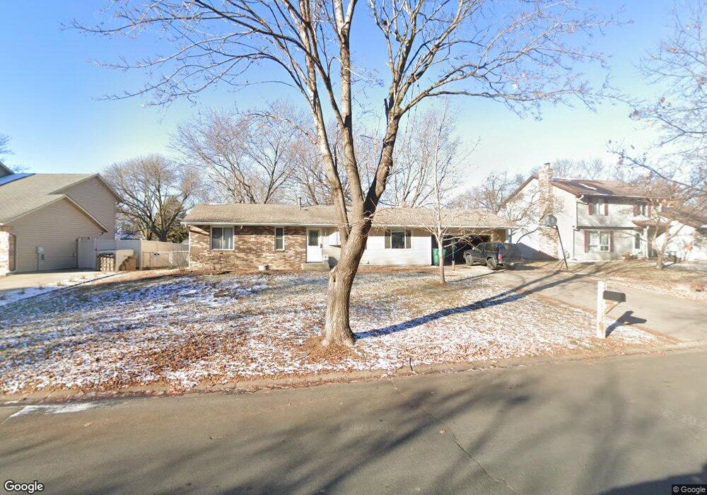 10521 Monticello Ln N, Maple Grove, MN 55369 - photo 1