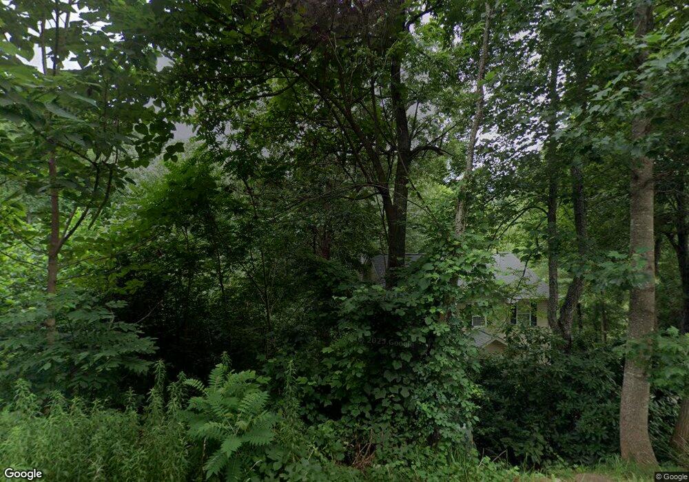 121 Forest Lake Dr, Asheville, NC 28803 - photo 1