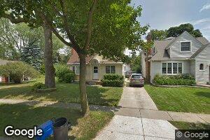 1765 Woodland Ave, Sylvan Lake, MI 48320