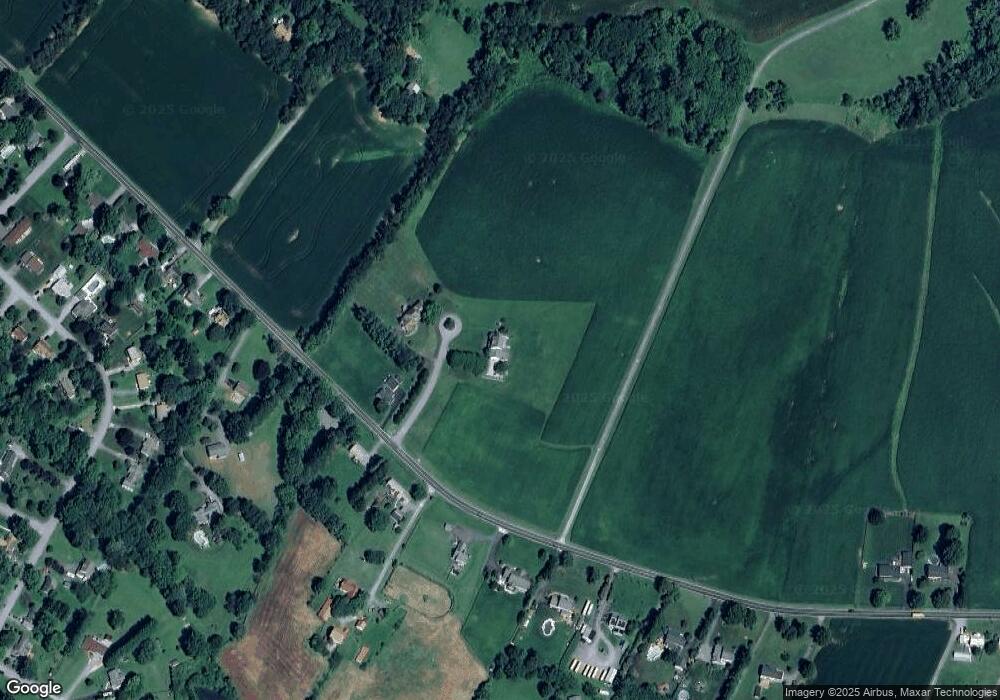 5757 Clay Summit Ct, Sykesville, MD 21784 - photo 1