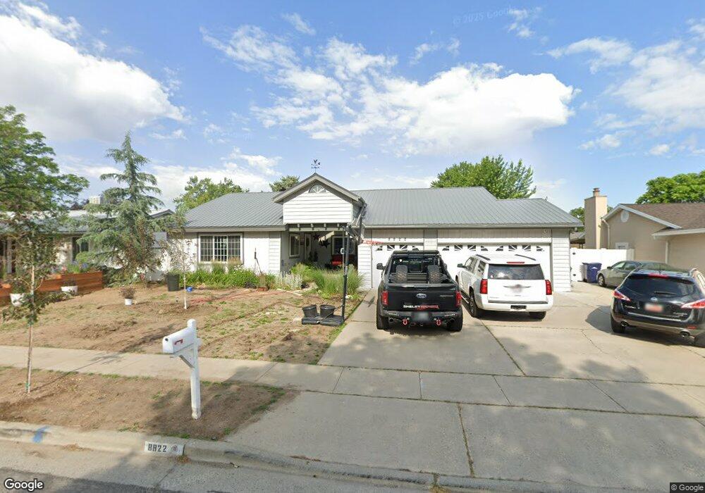 8822 Ida Ln, Sandy, UT 84093 - photo 1