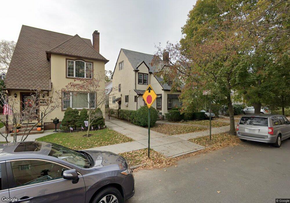 6916 Kessel St, Forest Hills, NY 11375 - photo 1