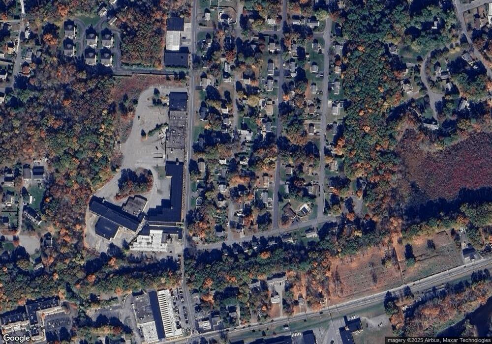 19 Bennett St, Hudson, MA 01749 - photo 1