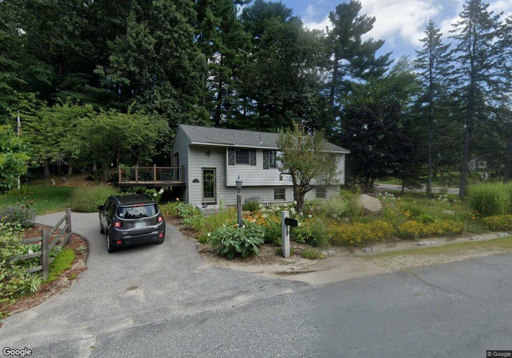 8 Raymond St, Hudson, NH 03051 - photo 1