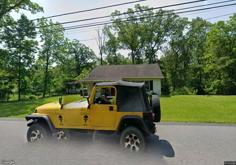 2718 Welshtown Rd, Slatington, PA 18080 - photo 1