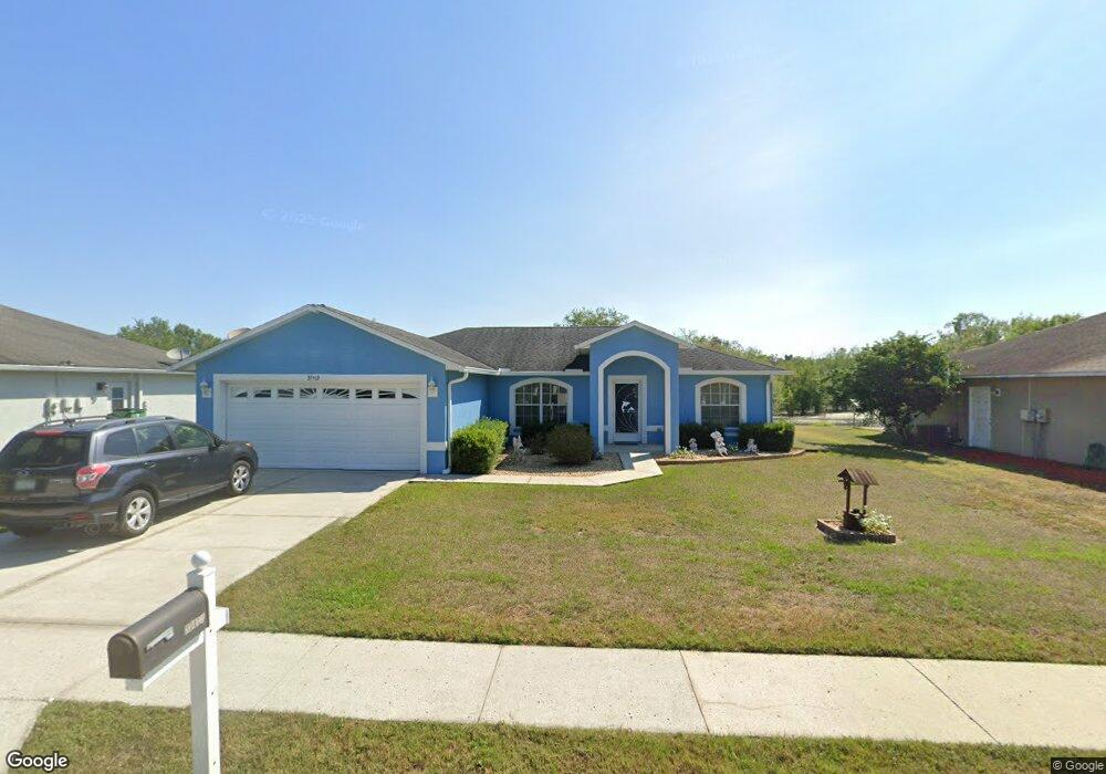 37413 Laurel Hammock Dr, Zephyrhills, FL 33541 - photo 1