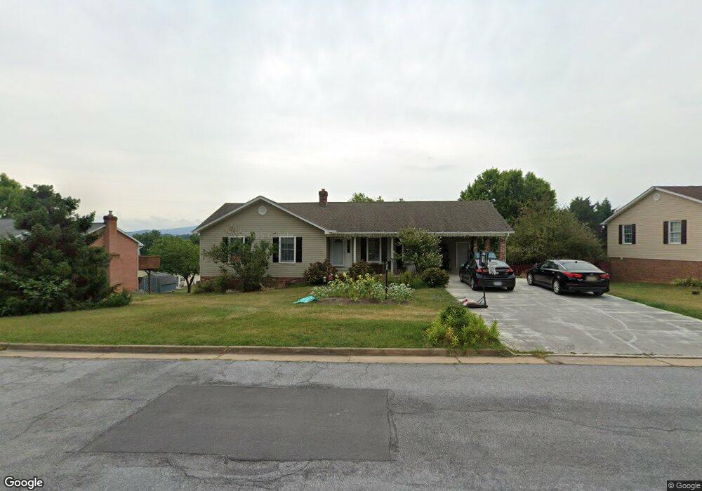 281 Creekside Way, Front Royal, VA 22630 - photo 1