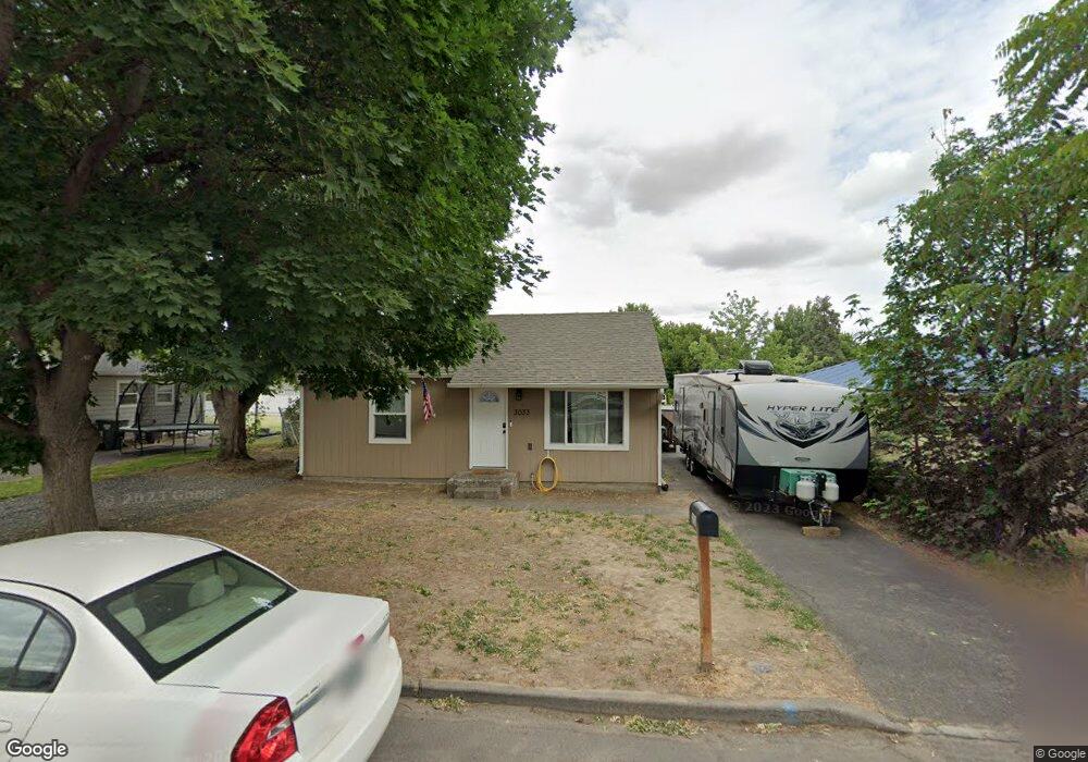 3033 SW Jay Ave, Pendleton, OR 97801 - photo 1