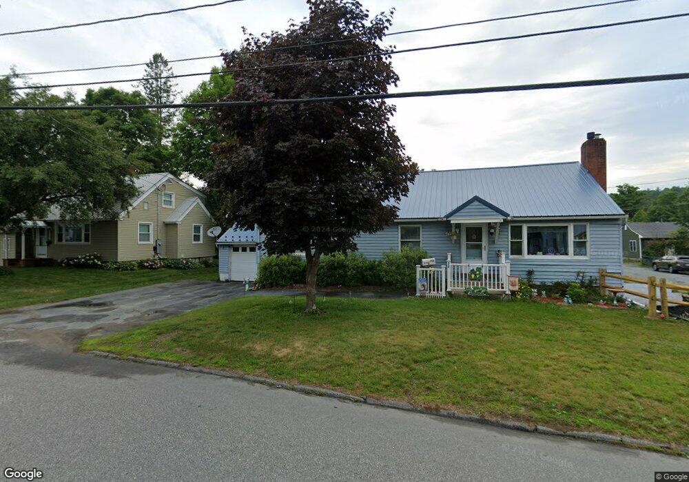 72 Pine St, Littleton, NH 03561 - photo 1