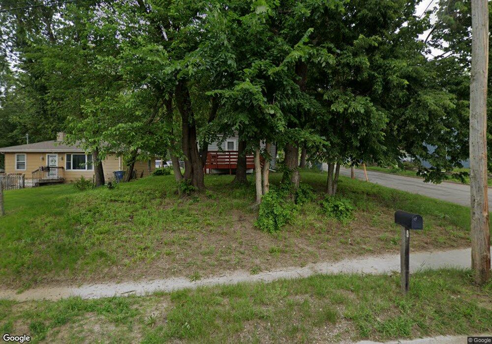 1301 E 34th St, Des Moines, IA 50317 - photo 1