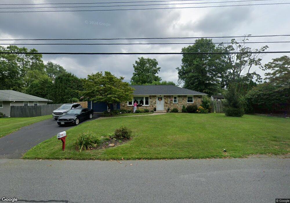 120 Old Orchard Dr, Easton, PA 18045 - photo 1