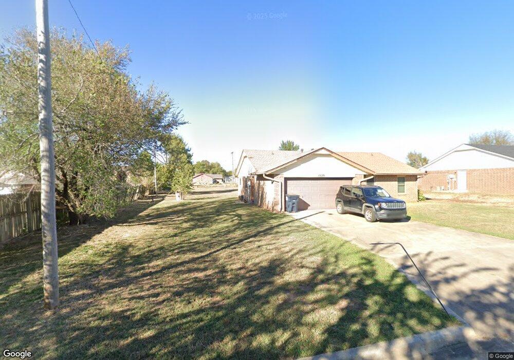 1820 W University St, Shawnee, OK 74804 - photo 1