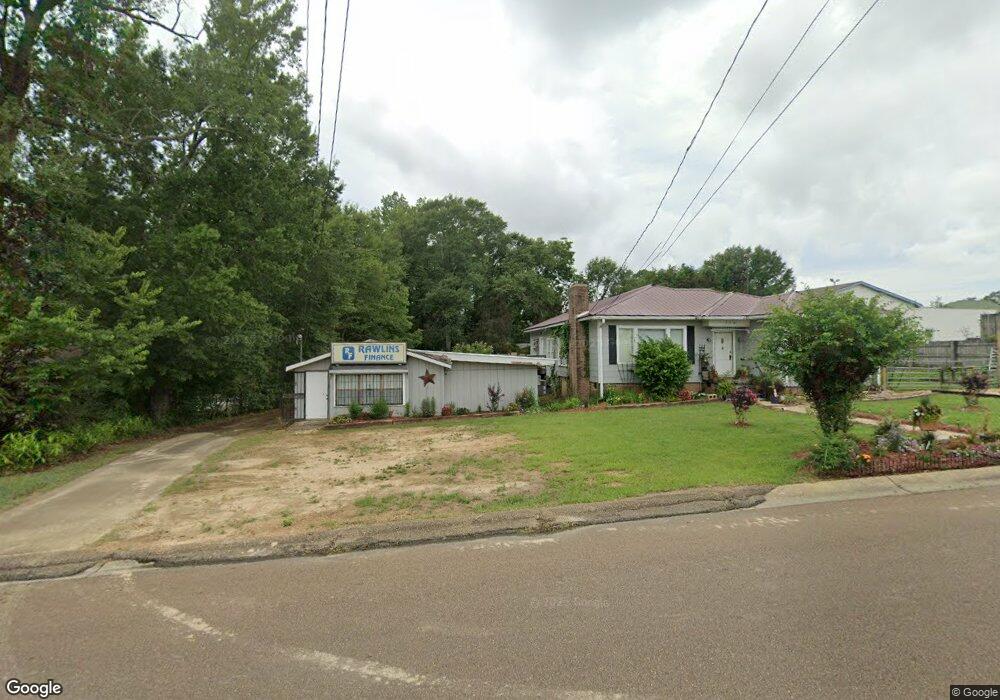 130 West Ave S, McComb, MS 39648 - photo 1