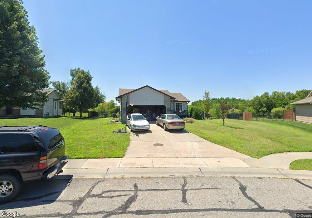 1649 N Prairie Run Cir, Mulvane, KS 67110 - photo 1