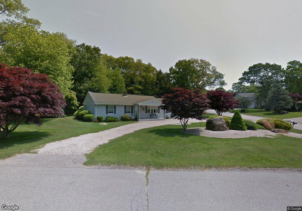 7 Evergreen Ln, Westerly, RI 02891 - photo 1