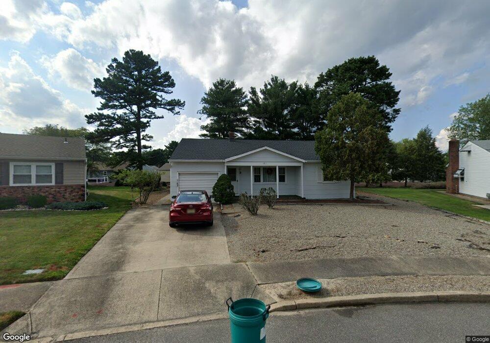 121 Edgewater Ct, Toms River, NJ 08757 - photo 1