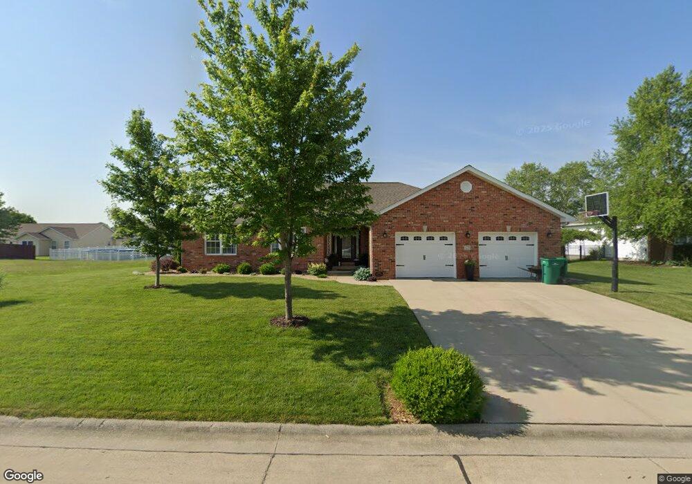 121 Gladwyn Dr, Millstadt, IL 62260 - photo 1