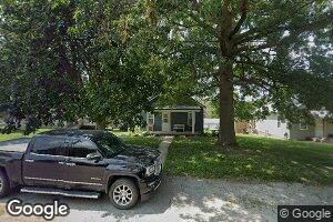 906 Main St, Waverly, MO 64096