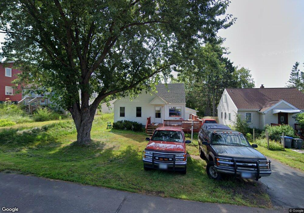 2214 Hillcrest Dr, Duluth, MN 55811 - photo 1