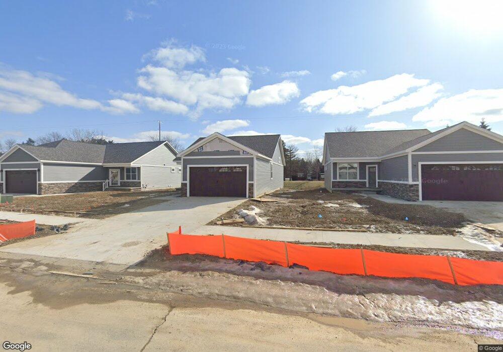 92 Brahms Ln, Davison, MI 48423 - photo 1