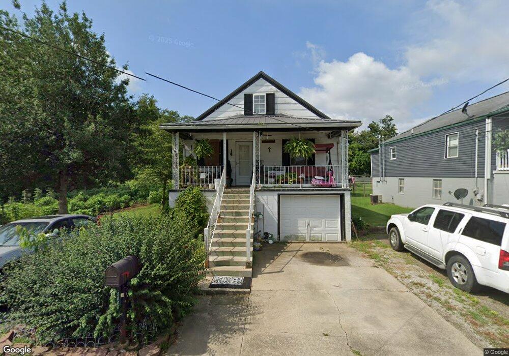 2006 Lincoln Ave, Greenup, KY 41144 - photo 1