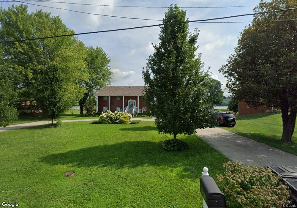 2003 Lincoln Ave, Greenup, KY 41144 - photo 1