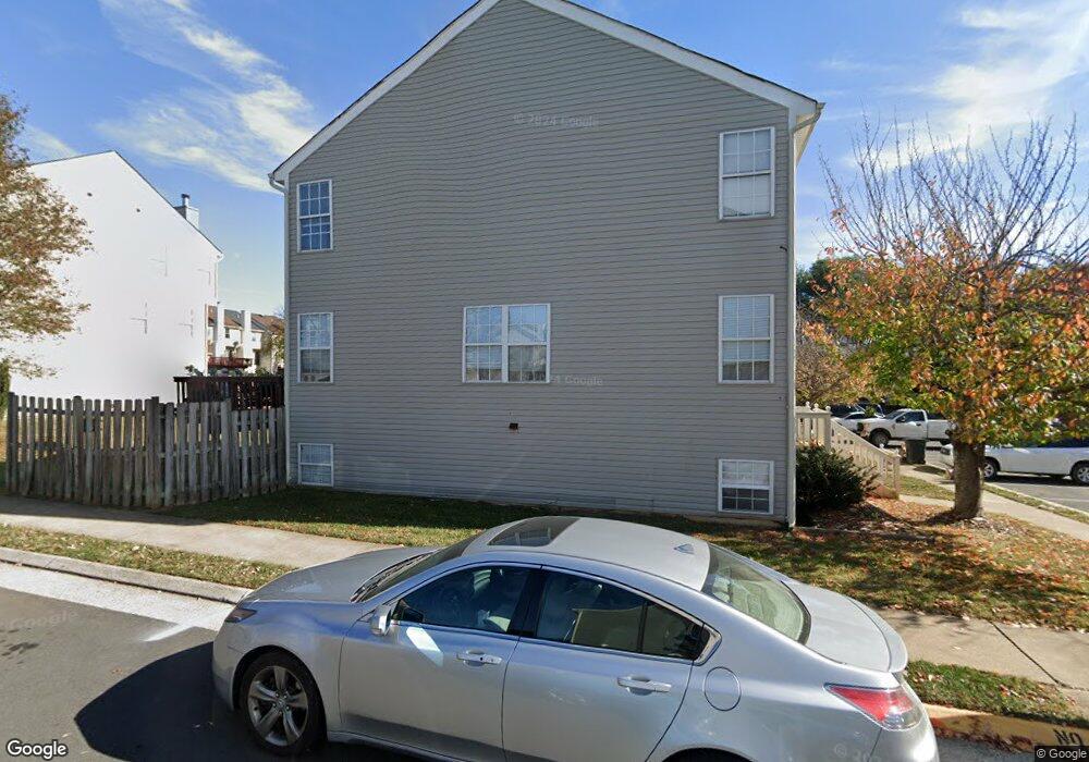 215 Frazer Dr, Purcellville, VA 20132 - photo 1