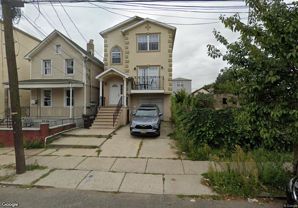 220 E Jersey St unit 1, Elizabeth, NJ 07206 - photo 1