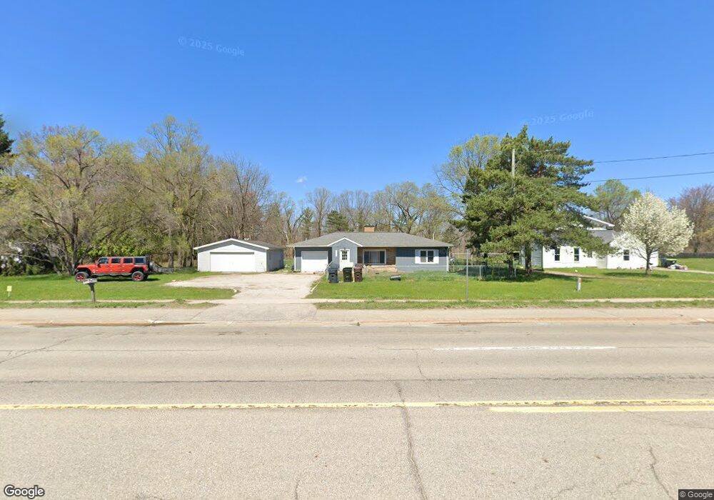 4520 Isabella St, Midland, MI 48640 - photo 1