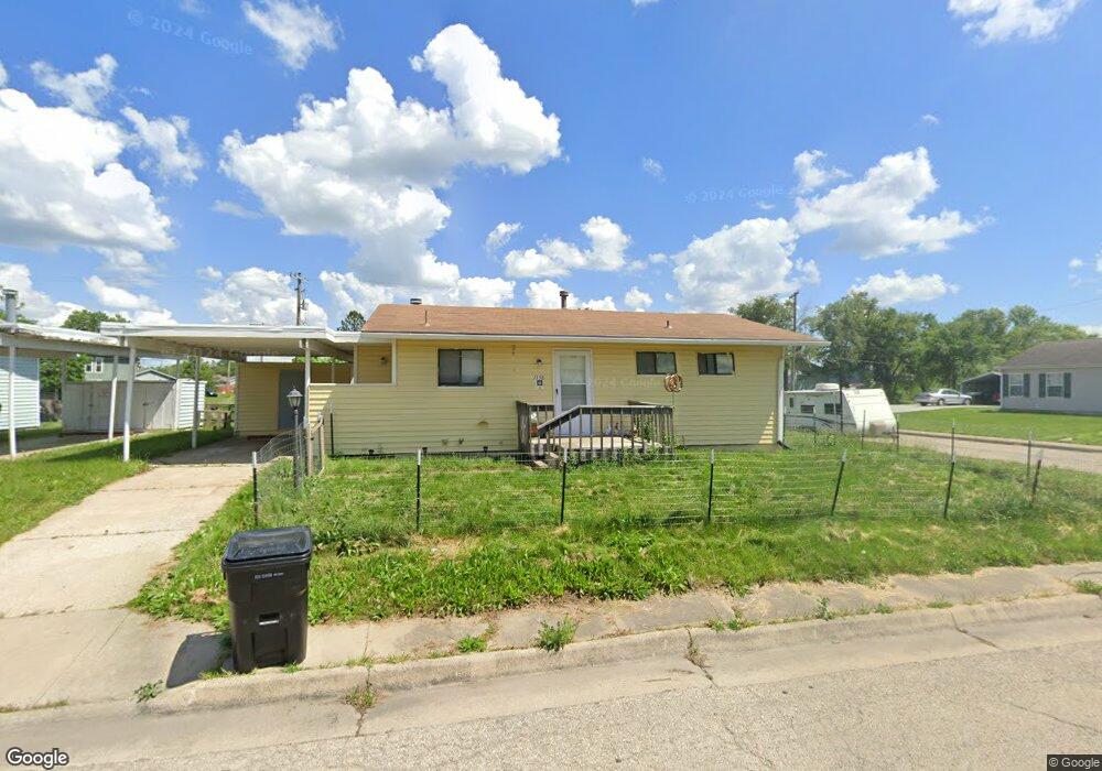 7138 SW Woodcroft Way, Topeka, KS 66619 - photo 1