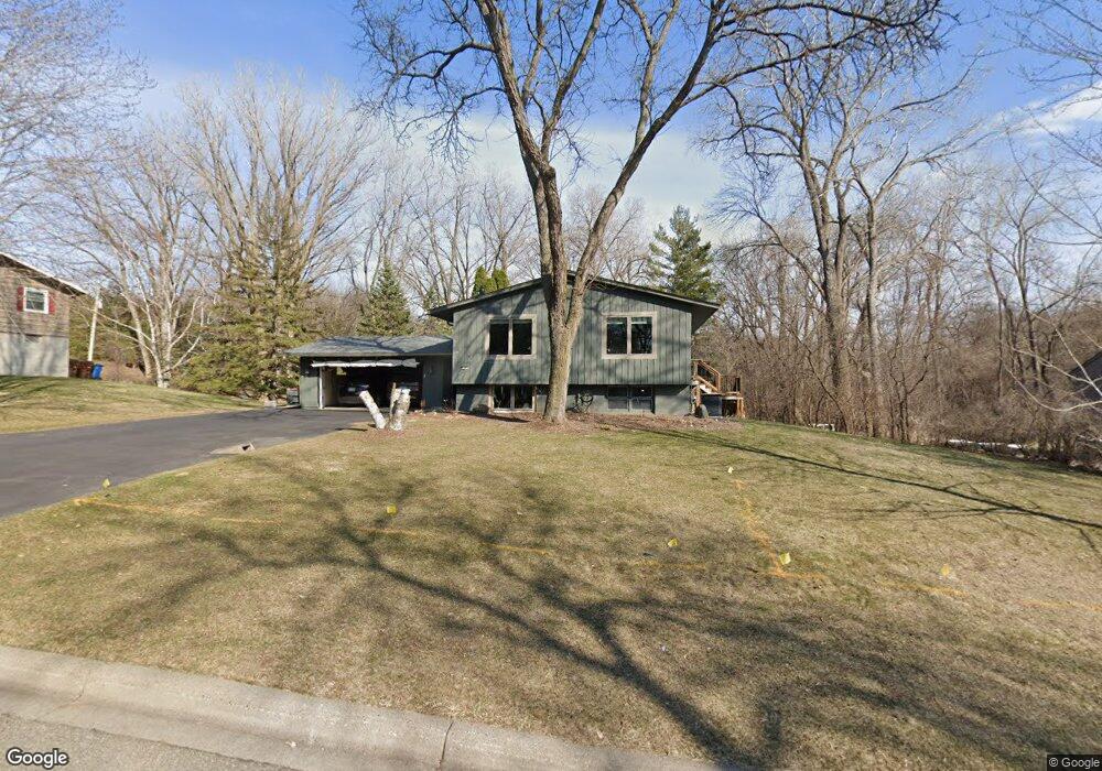 16075 Boulder Creek Dr, Minnetonka, MN 55345 - photo 1