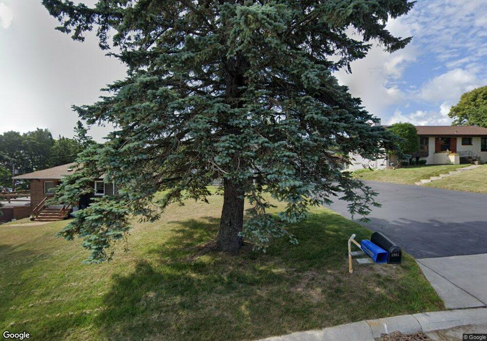 1902 Tyrol St, Duluth, MN 55811 - photo 1