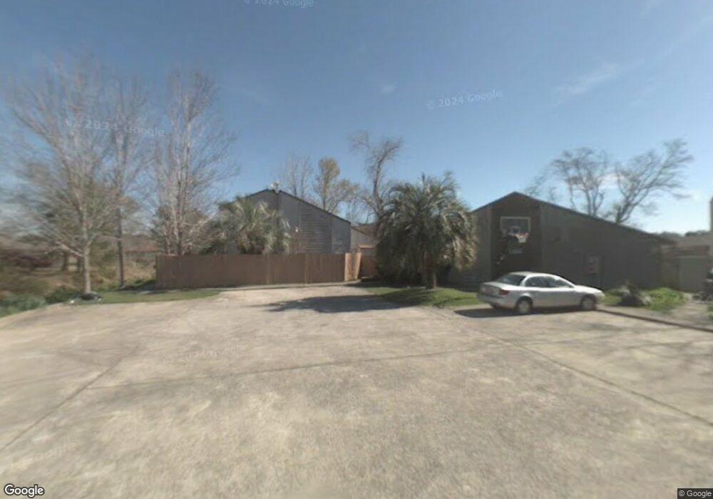 1700 Fox Run Rd, Lake Charles, LA 70605 - photo 1