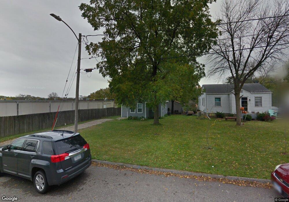 3229 E Ovid Ave, Des Moines, IA 50317 - photo 1