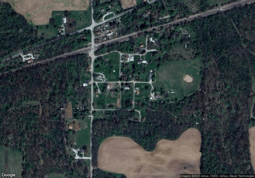 2033 E 2nd St, Attica, IN 47918 - photo 1