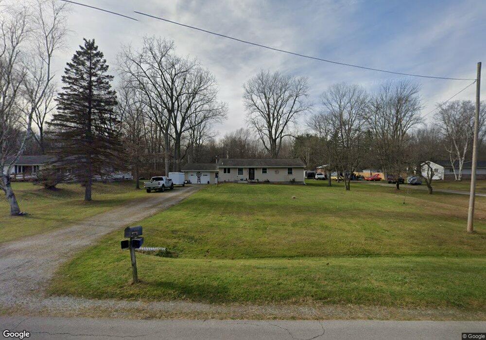 2409 Partridge Rd, Port Huron, MI 48060 - photo 1